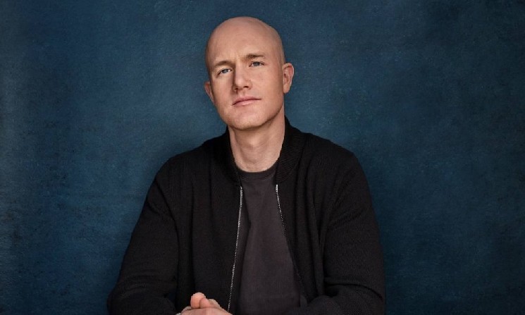 Глава Coinbase назвал возможный пересмотр GENIUS Act «красной линией»