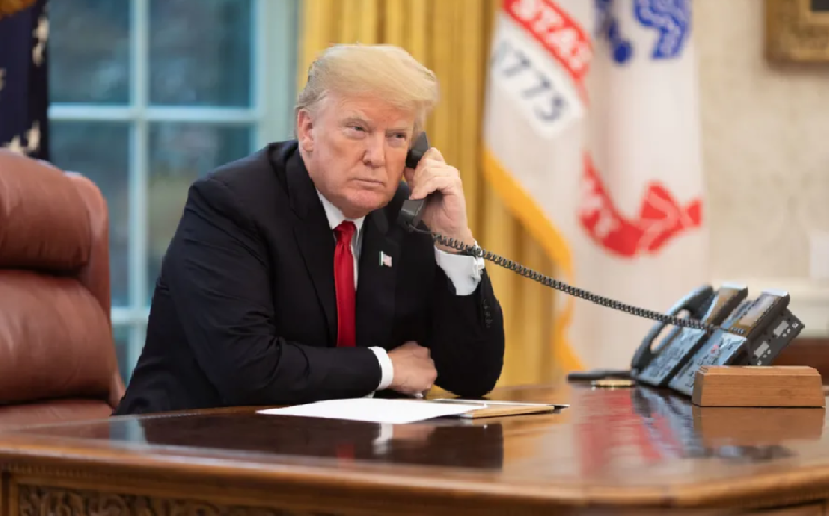 Генеральный директор альткоина был приглашен на частное мероприятие Трампа! Вот дата и подробности